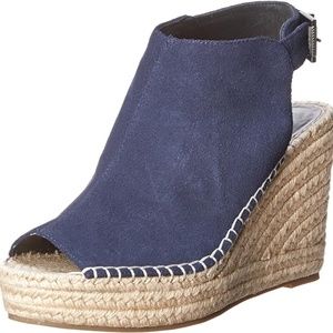 Kenneth Cole Olivia Espadrille Navy Size 7